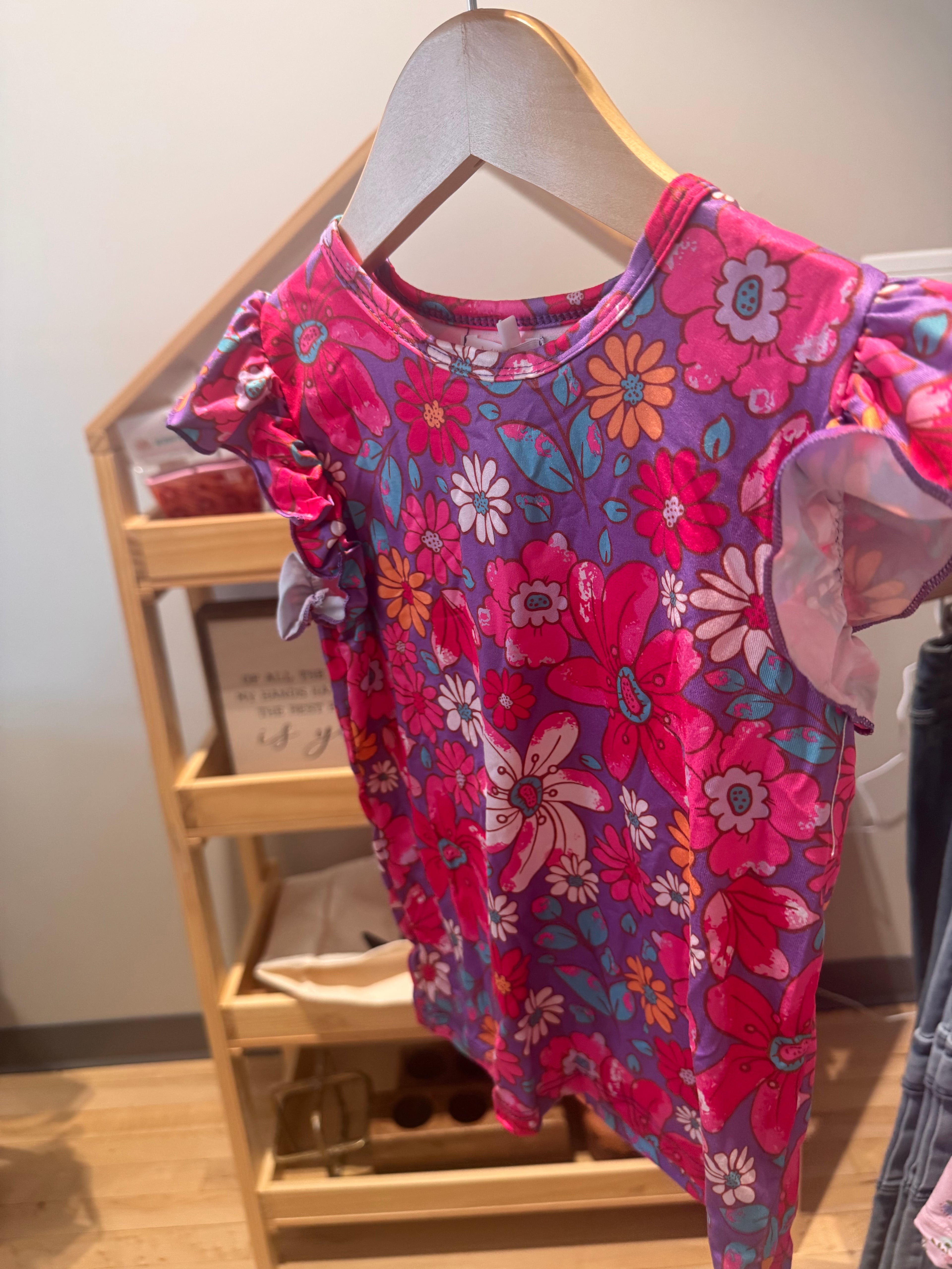Daisy Ruffle Tee
