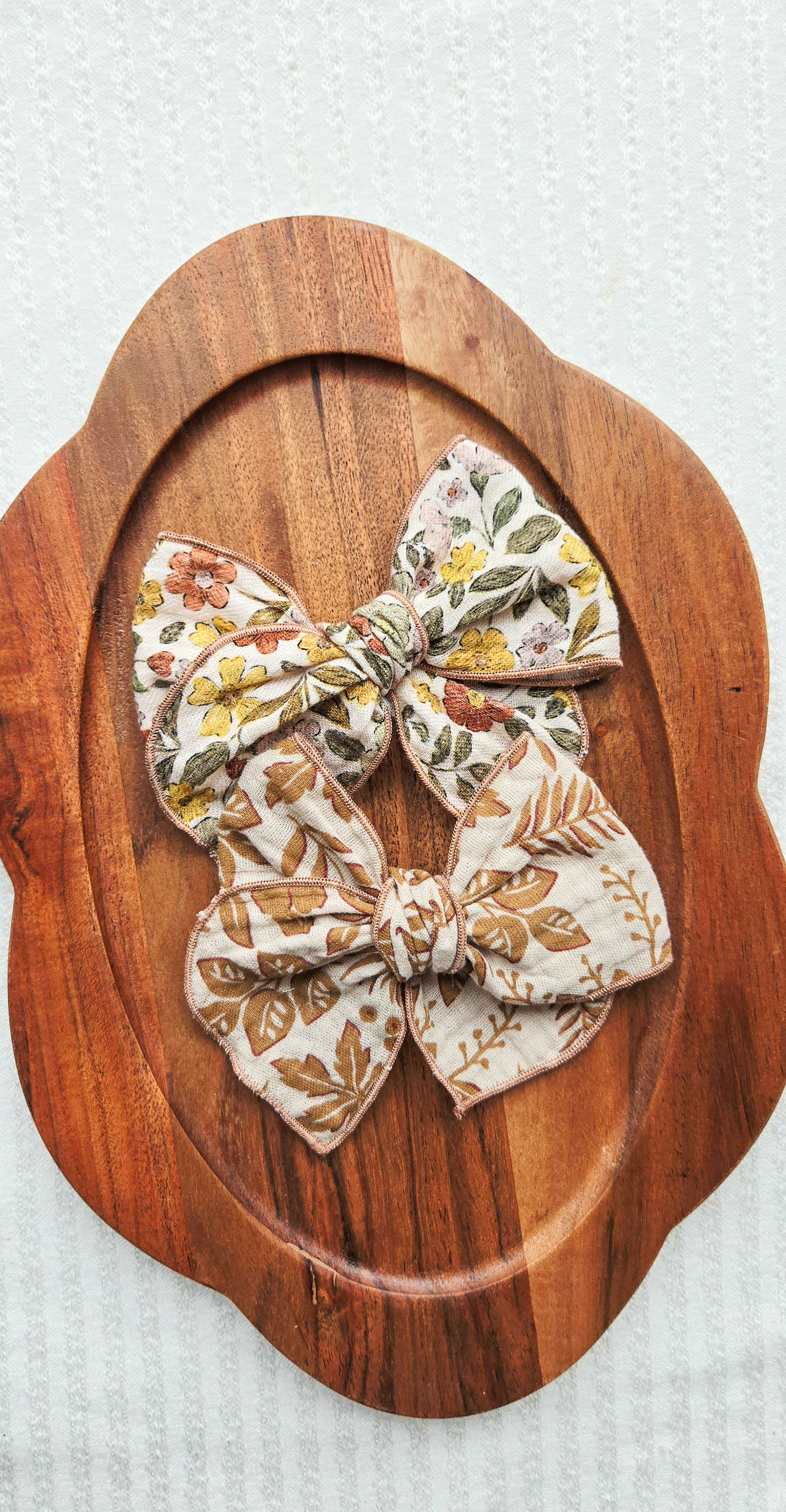 Fable Bow on Clip • Autumn Leaves